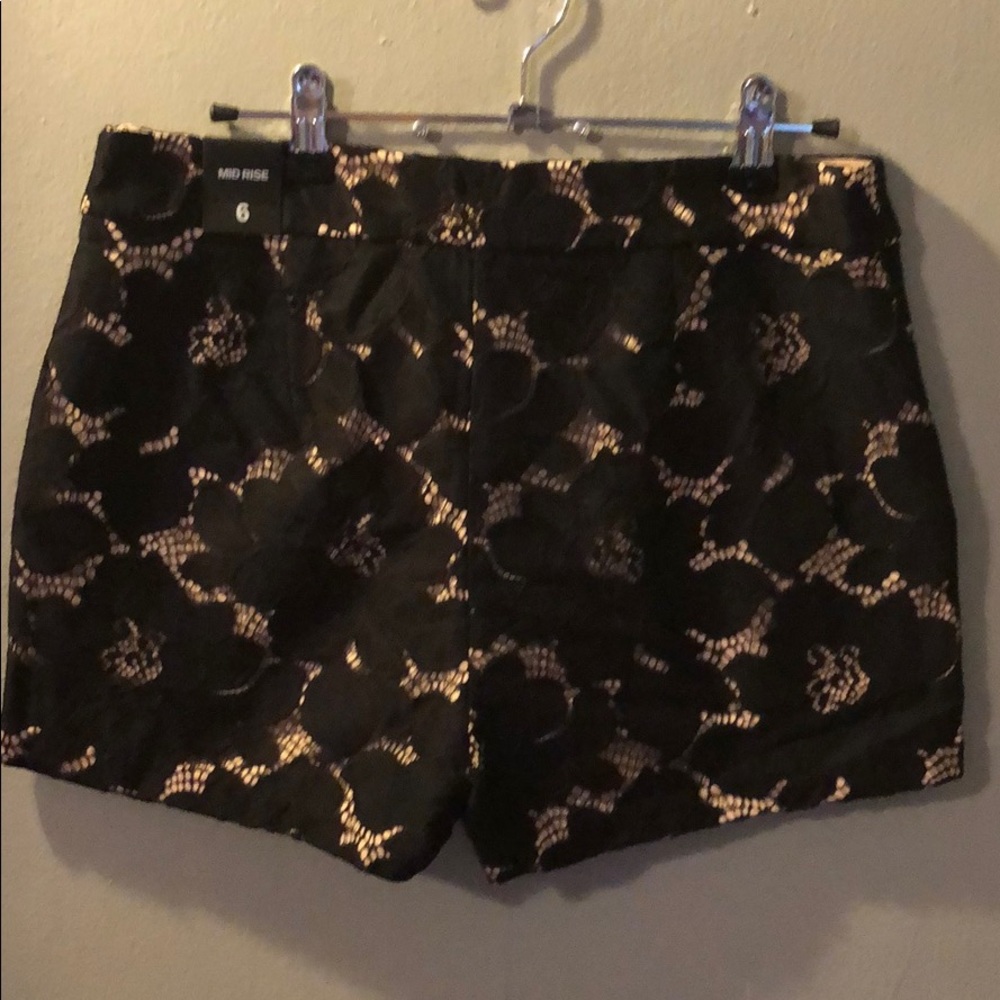 Lace shorts - Picture 3 of 4
